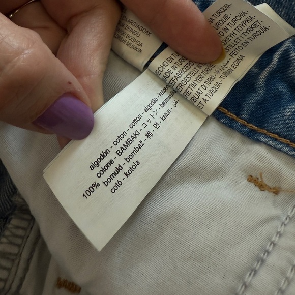 ZARA Mid Rise Straight Oversized Jorts Women’s Size 8 Bermuda Denim - Picture 9 of 11